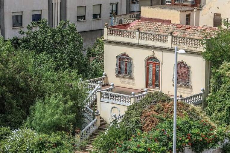 El PP reclama al gobierno de Alfaro que aclare la situación del chalet de Enrique Román y defina su futuro
