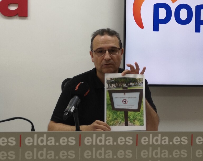 El PP solicita la creación de pipicanes en zonas estratégicas de la ciudad para mejorar la convivencia con las mascotas